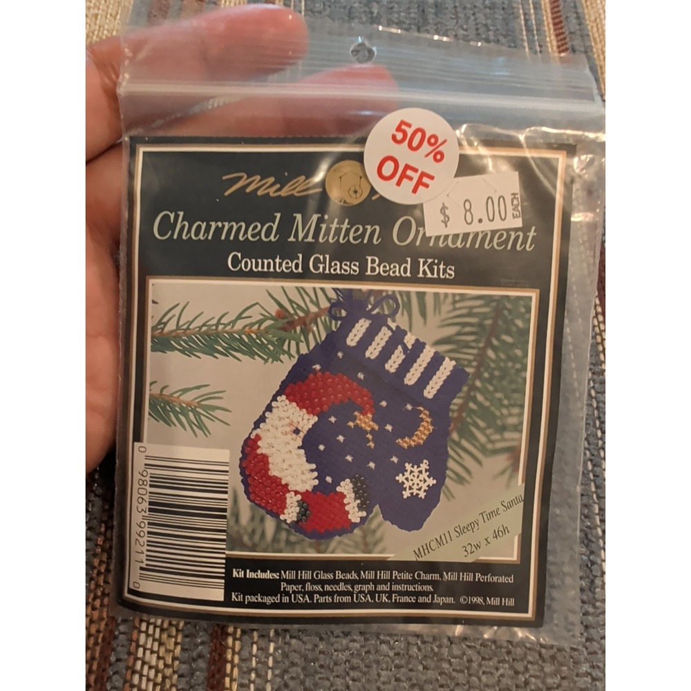 New 1998 Kit Mill Hill Glass Counted Bead MHCM11 Sleepy Tune Santa Ornament